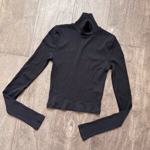 Wilfred Black Ribbed Turtleneck Shirt